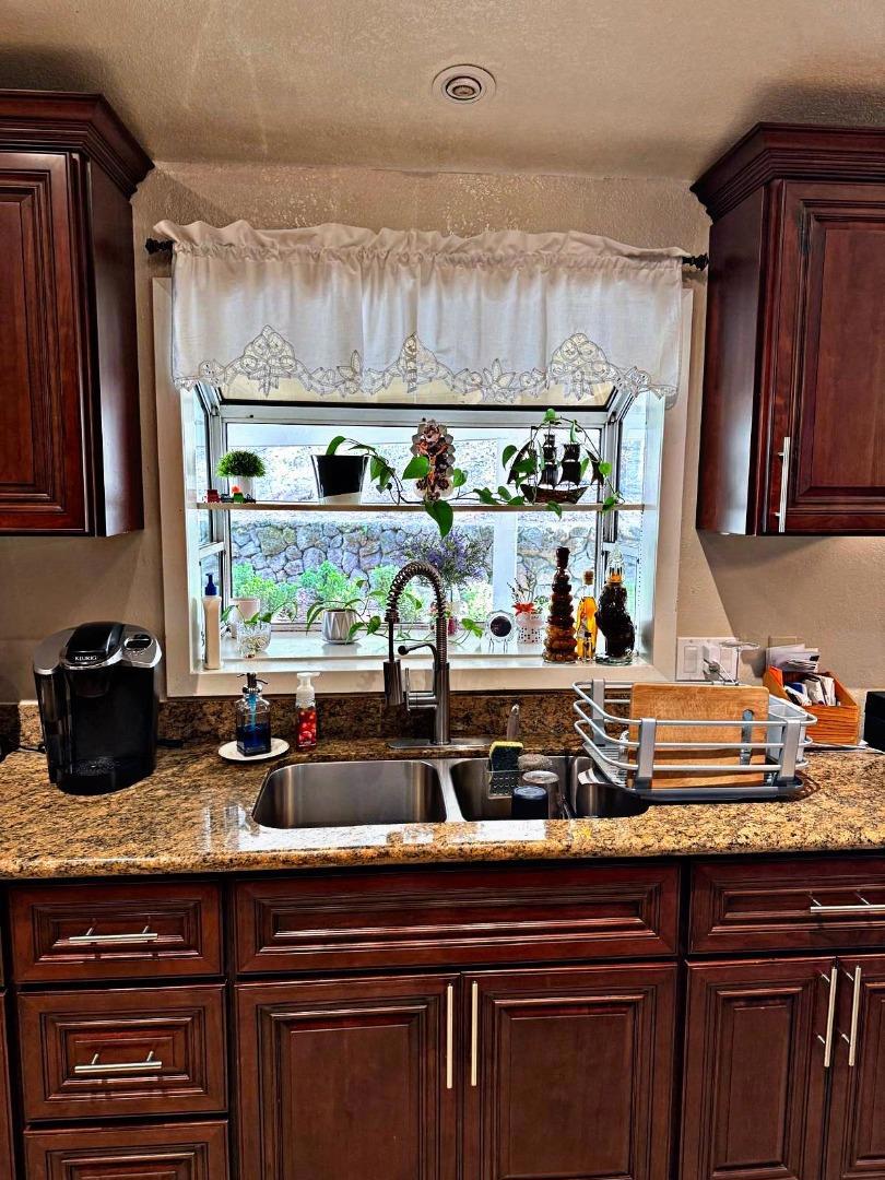 1010 Arroyo Lindo Court Property Photo 6