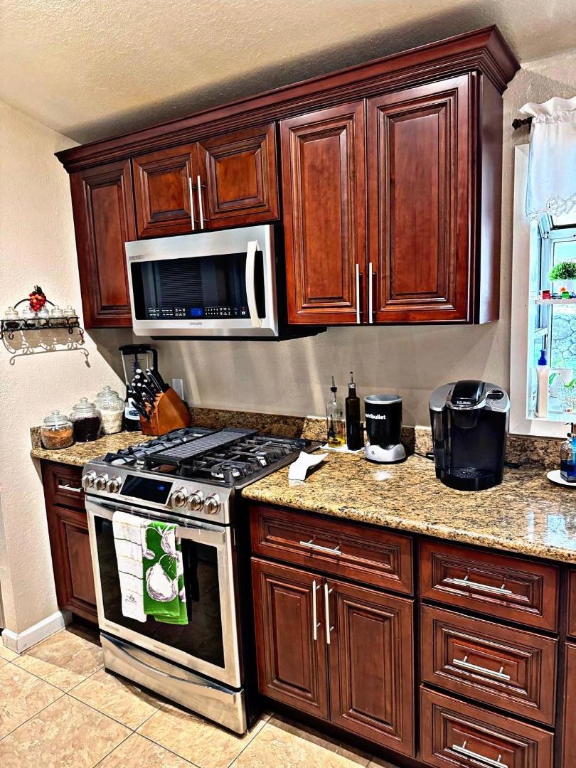 1010 Arroyo Lindo Court Property Photo 9