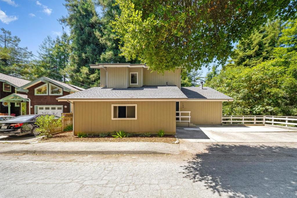146 Aptos School Road Property Photo 4
