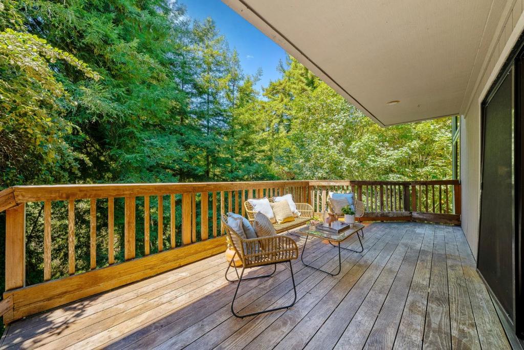146 Aptos School Road Property Photo 13