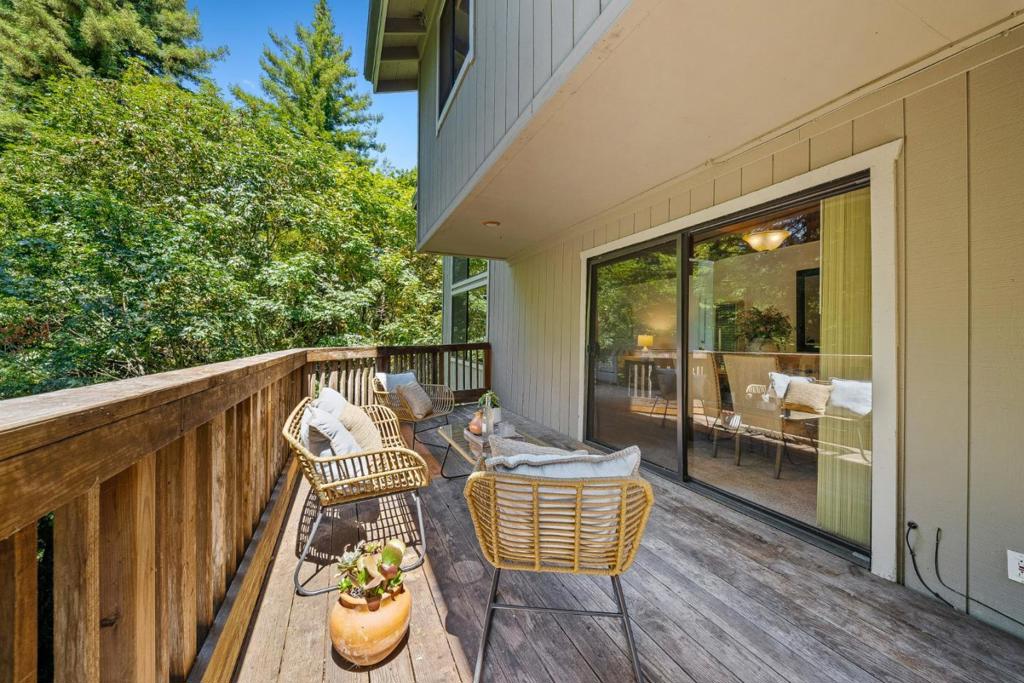 146 Aptos School Road Property Photo 28