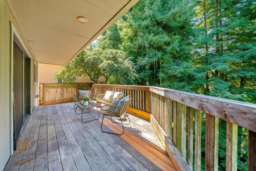 146 Aptos School Road Property Photo 29