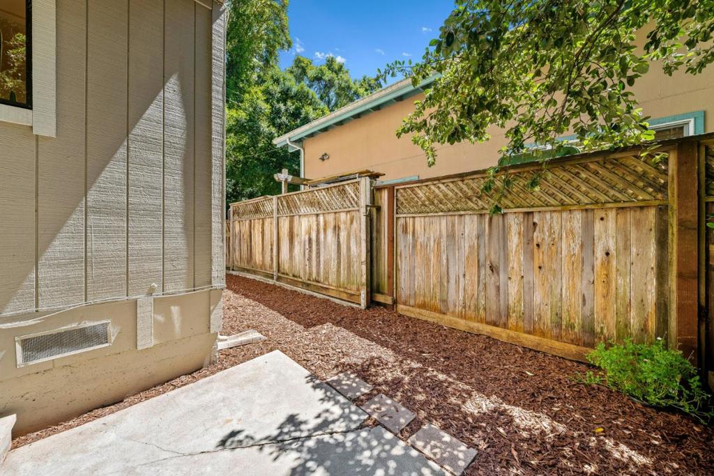 146 Aptos School Road Property Photo 31