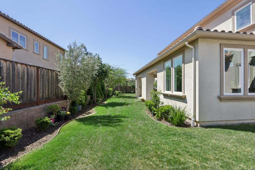 18600 Corte Arcangel Property Photo 67