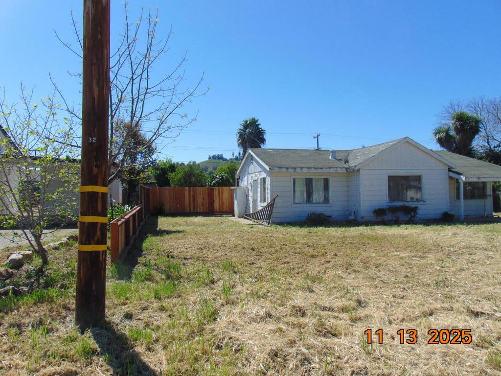 3090 Airline Highway Property Photo 1