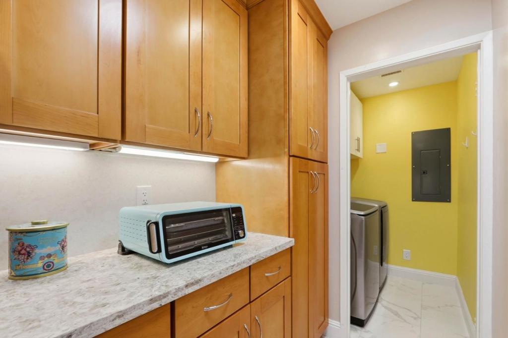 8484 Grenache Court Property Photo 7