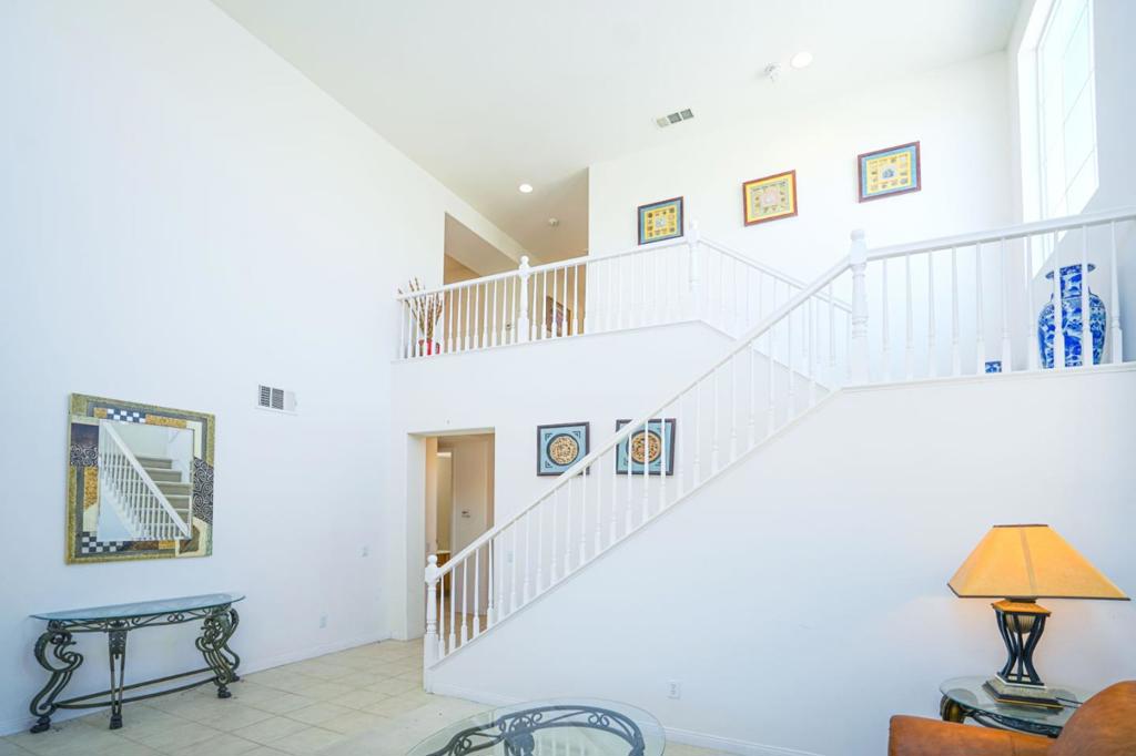 10708 Desert View Place Property Photo 16