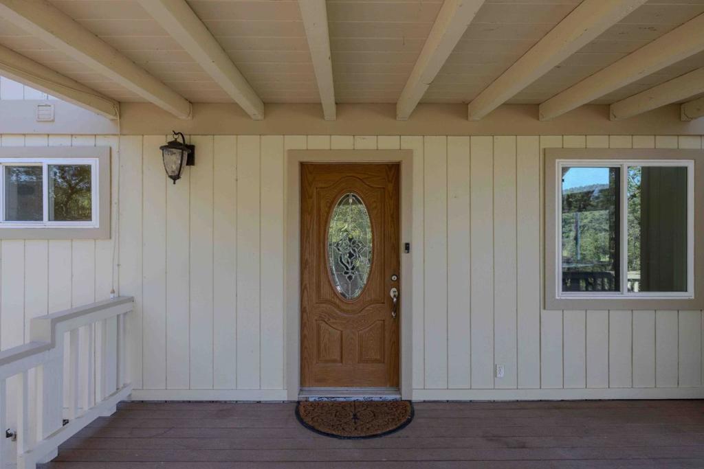 20510 Cachagua Road Property Photo 10