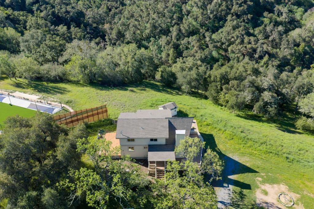 20510 Cachagua Road Property Photo 32