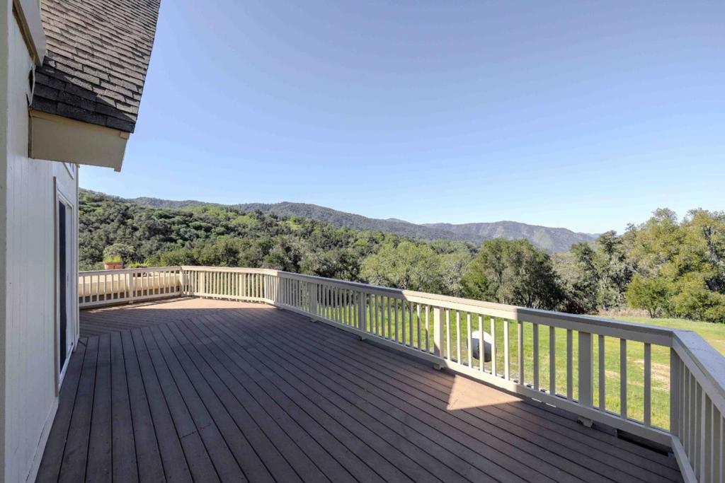 20510 Cachagua Road Property Photo 38