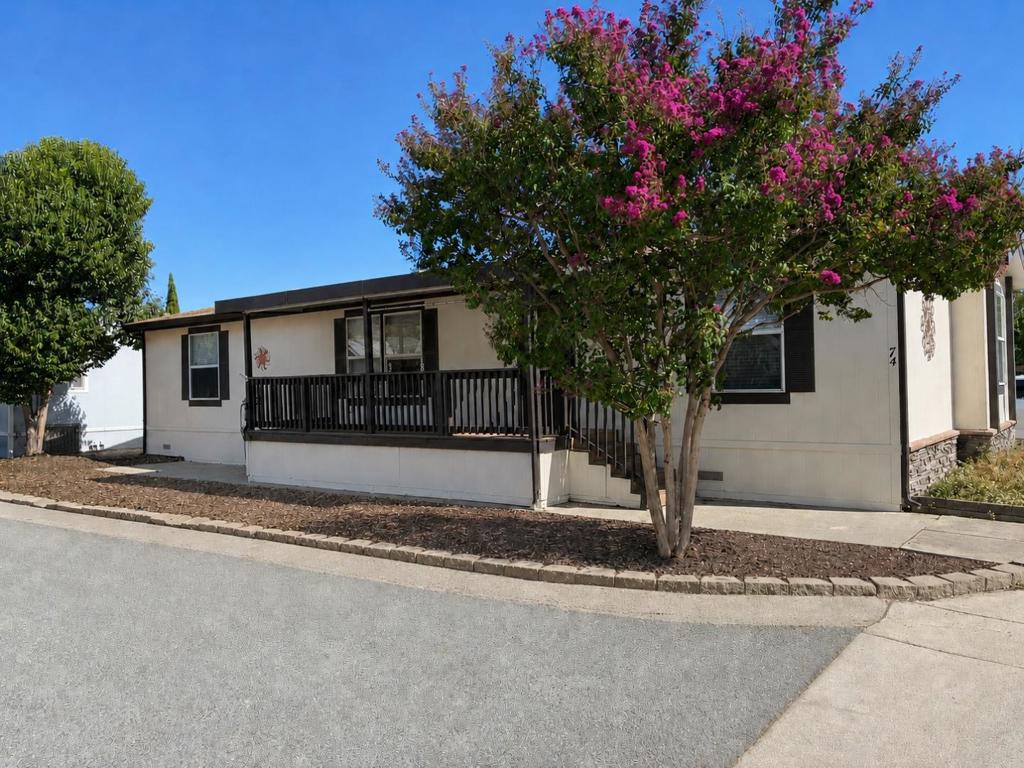 16711 Marsh Creek Road 74 Property Photo 2
