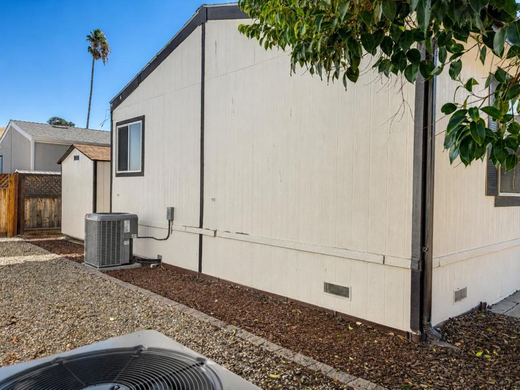 16711 Marsh Creek Road 74 Property Photo 5