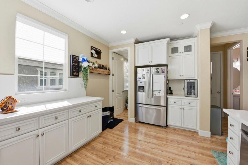 56 Regency Place Property Photo 15