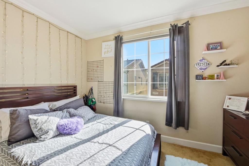 56 Regency Place Property Photo 23