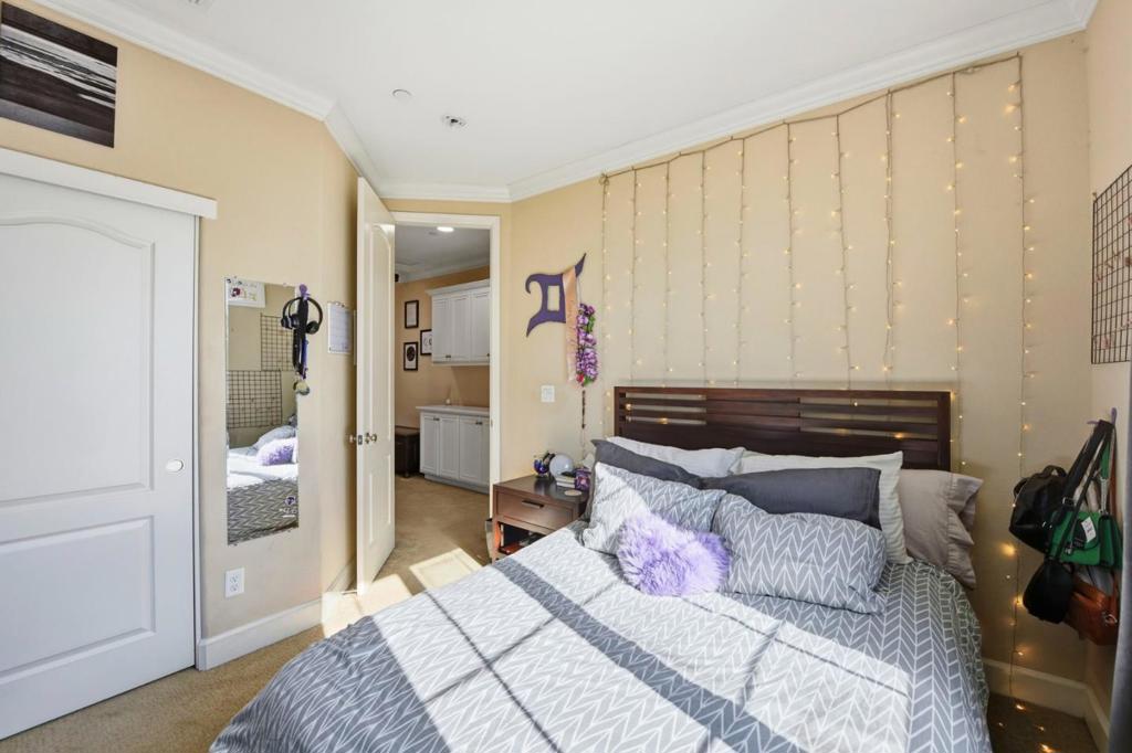 56 Regency Place Property Photo 24