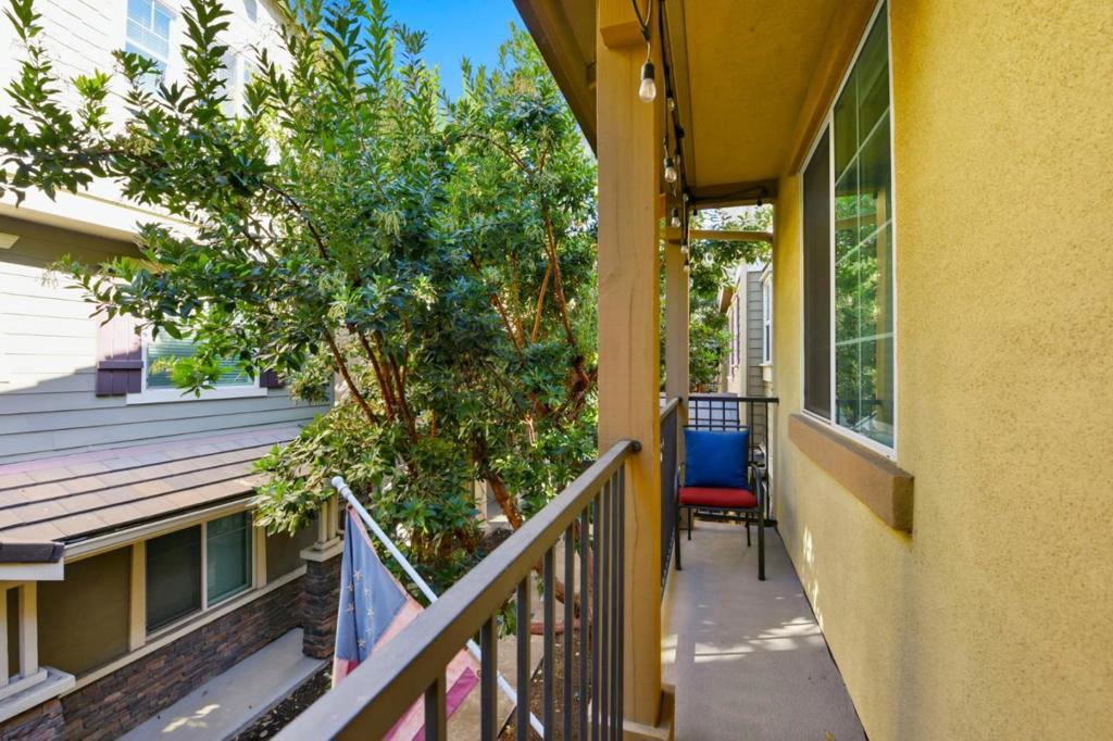 56 Regency Place Property Photo 32
