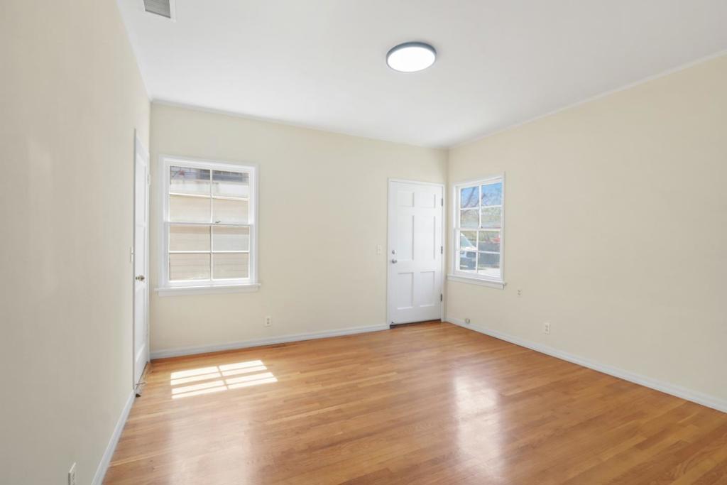 1332 E Las Tunas Drive Property Photo 19