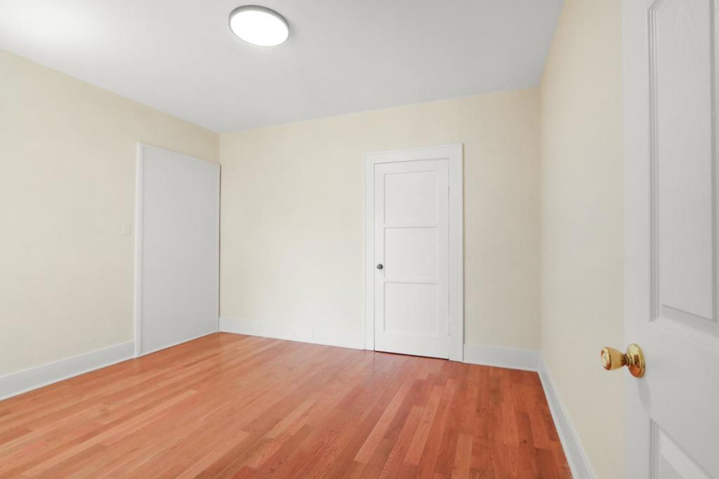 1332 E Las Tunas Drive Property Photo 22
