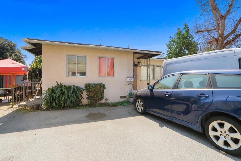 1332 E Las Tunas Drive Property Photo 29