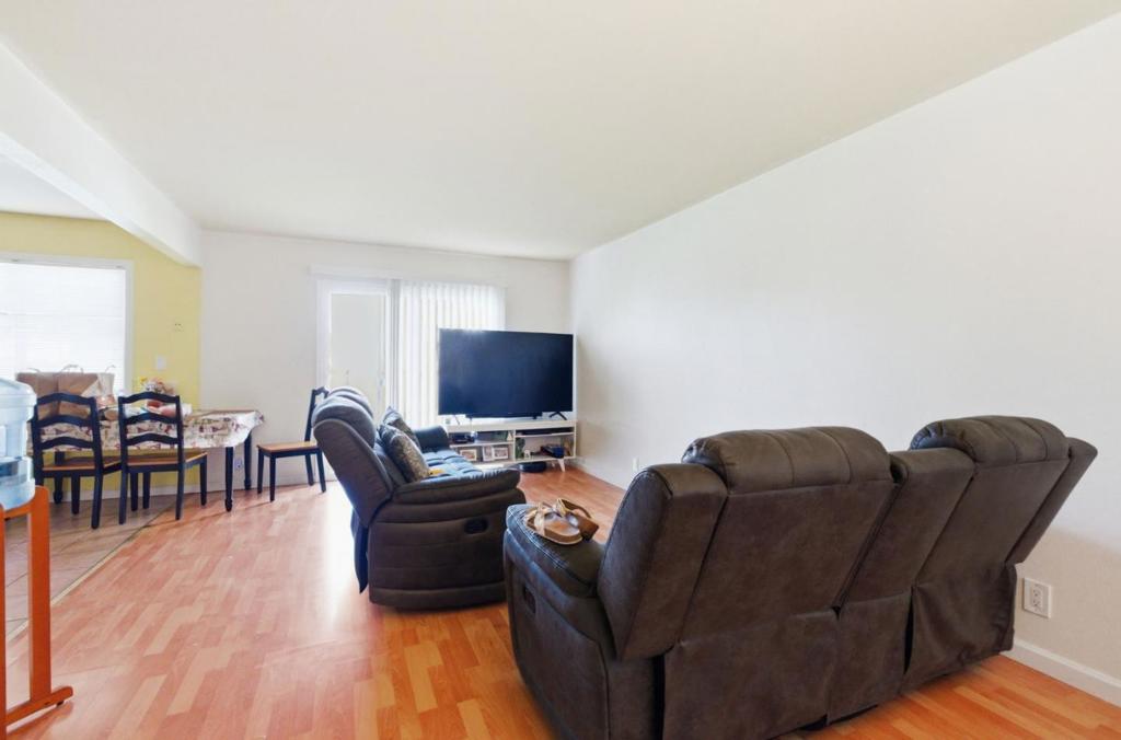 Danube Way Property Photo 20