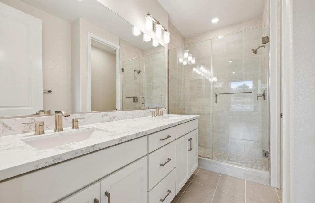2449 Willow Way Property Photo 34