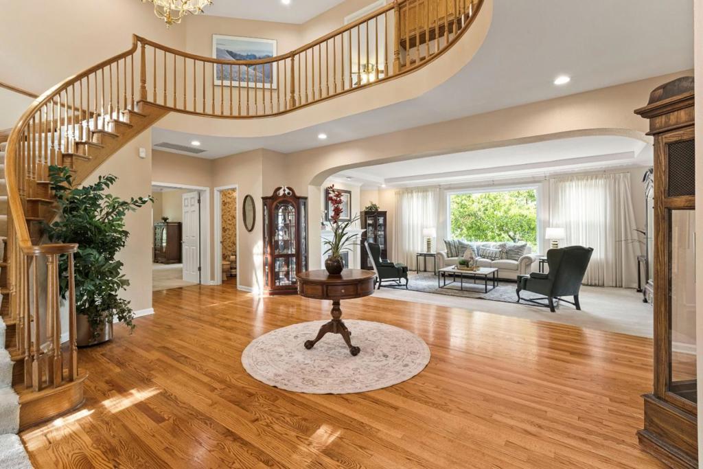 17417 Blue Jay Drive Property Photo