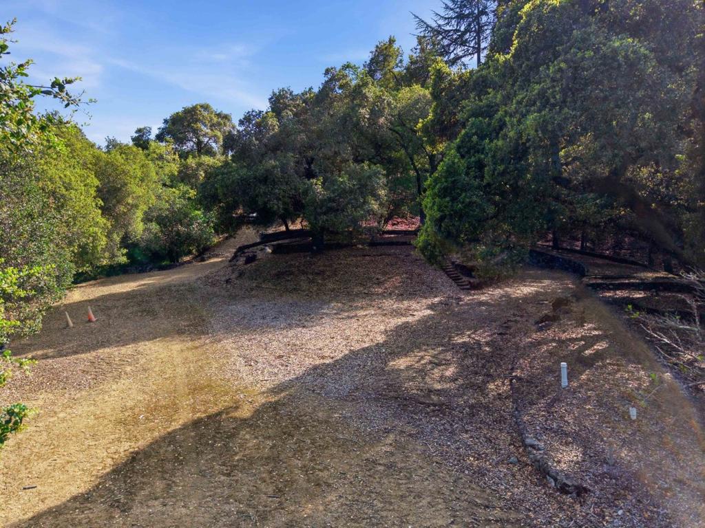 15400 Madrone Hill Road Property Photo 12
