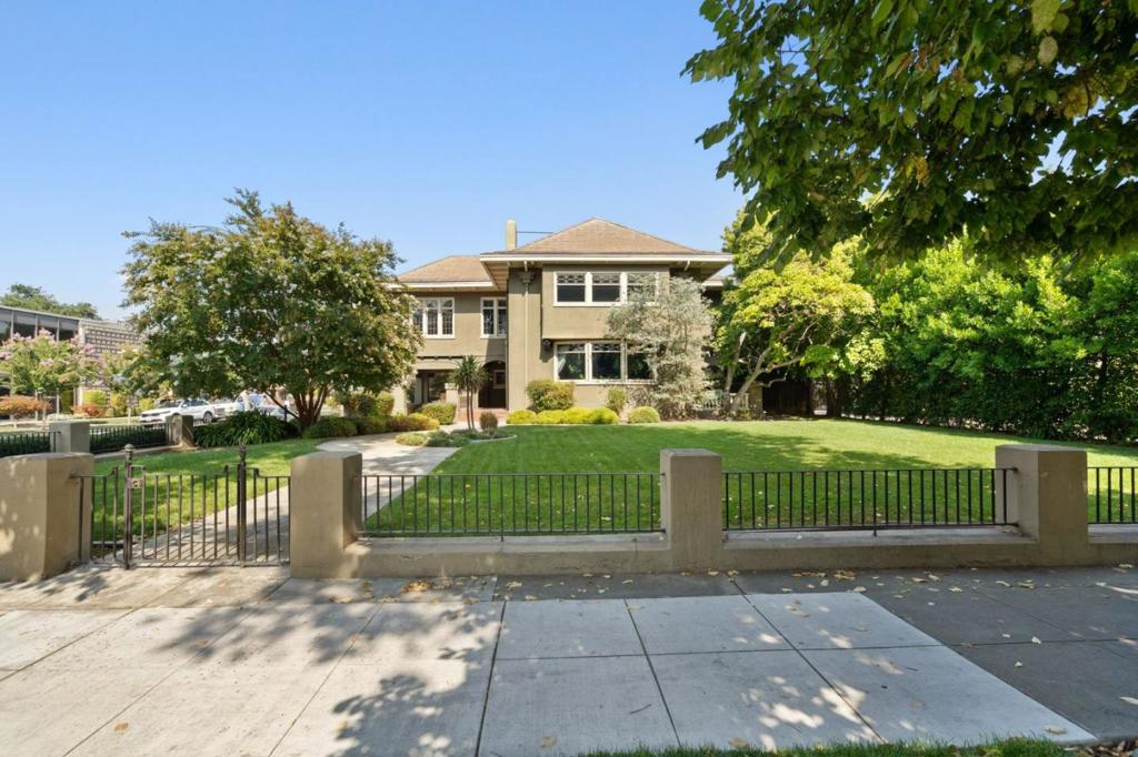 1650 The Alameda Property Photo 1