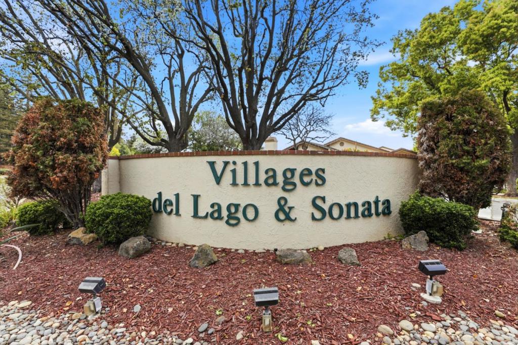 3222 Lake Albano Circle Property Photo 26