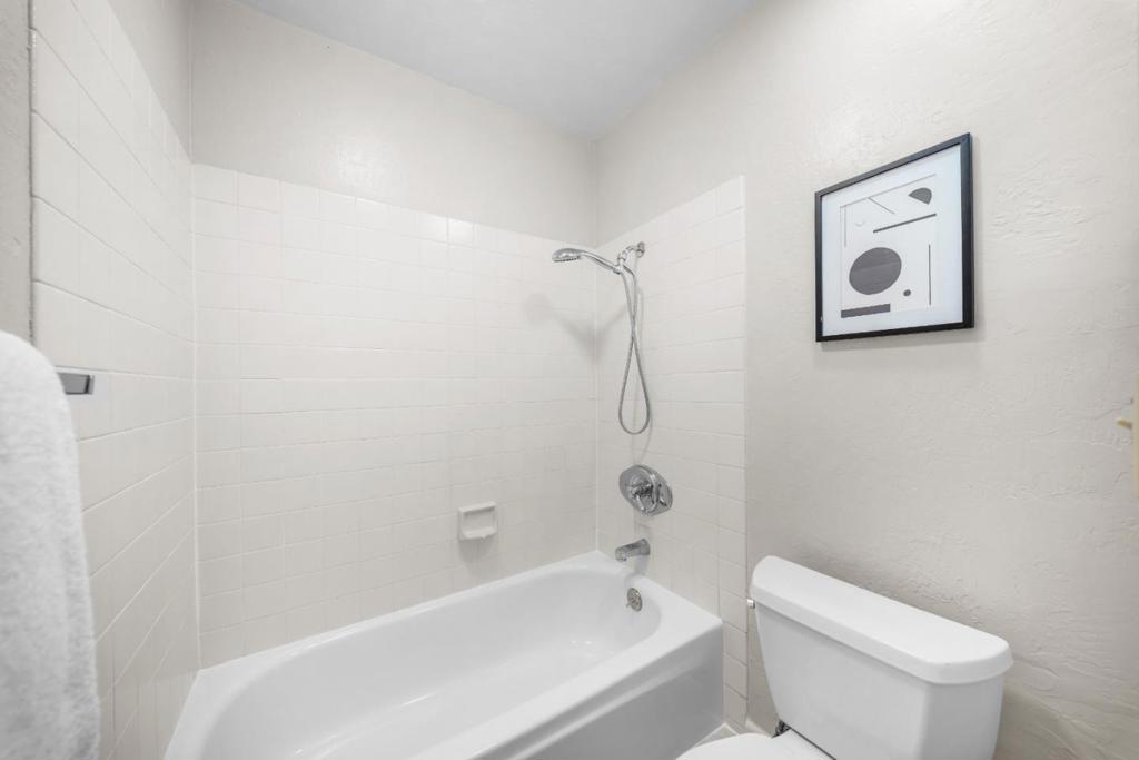 287 Sumba Court Property Photo 17