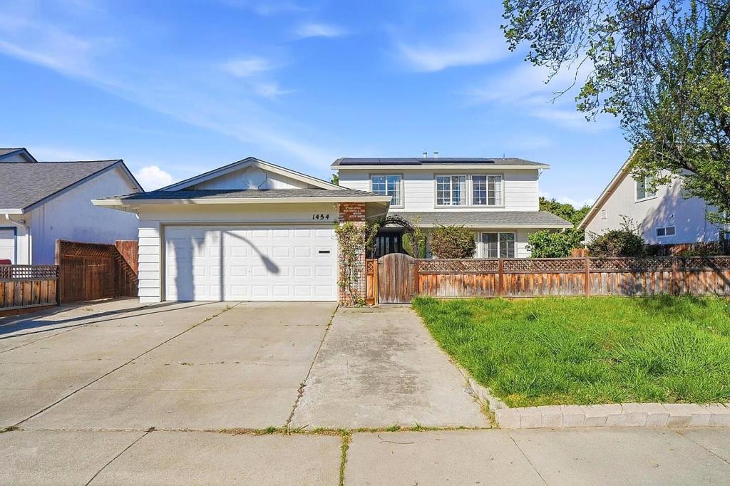 1454 Arlington Road Property Photo