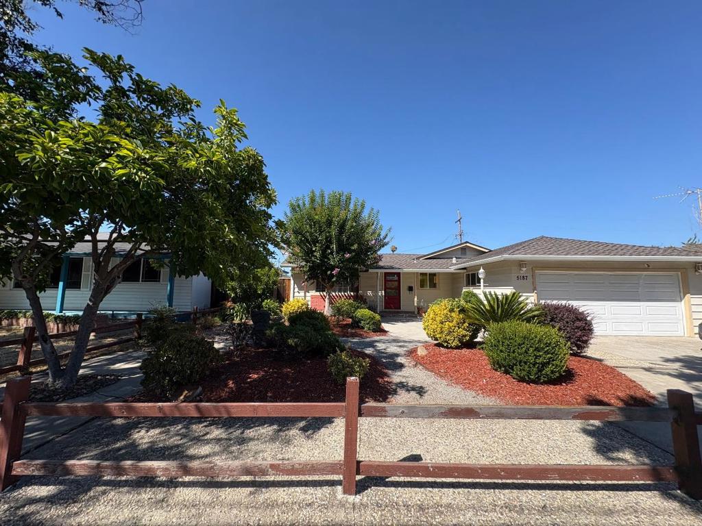 5187 Doyle Road Property Photo 1