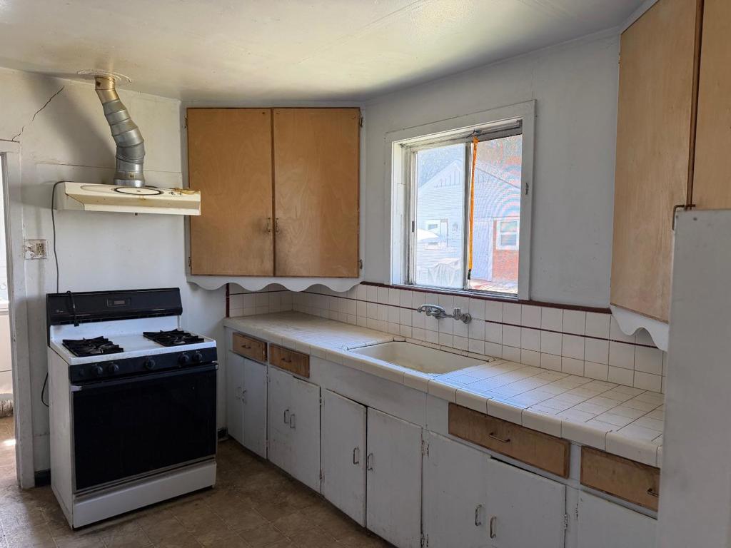 713 Sally Street Property Photo 29