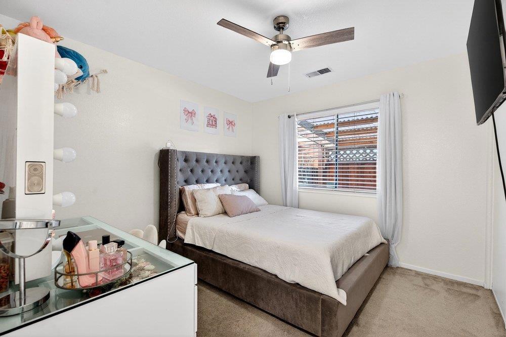 225 Kimberly Property Photo 12