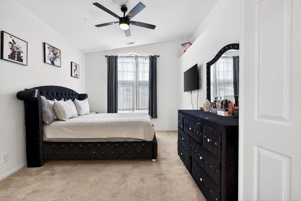 225 Kimberly Property Photo 13