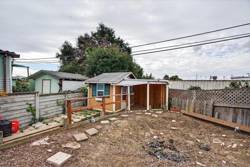 225 Kimberly Property Photo 21