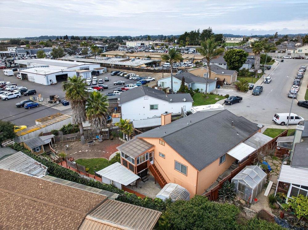 225 Kimberly Property Photo 26