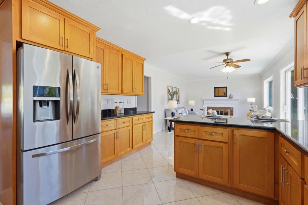 3694 Lucas Drive Property Photo 13