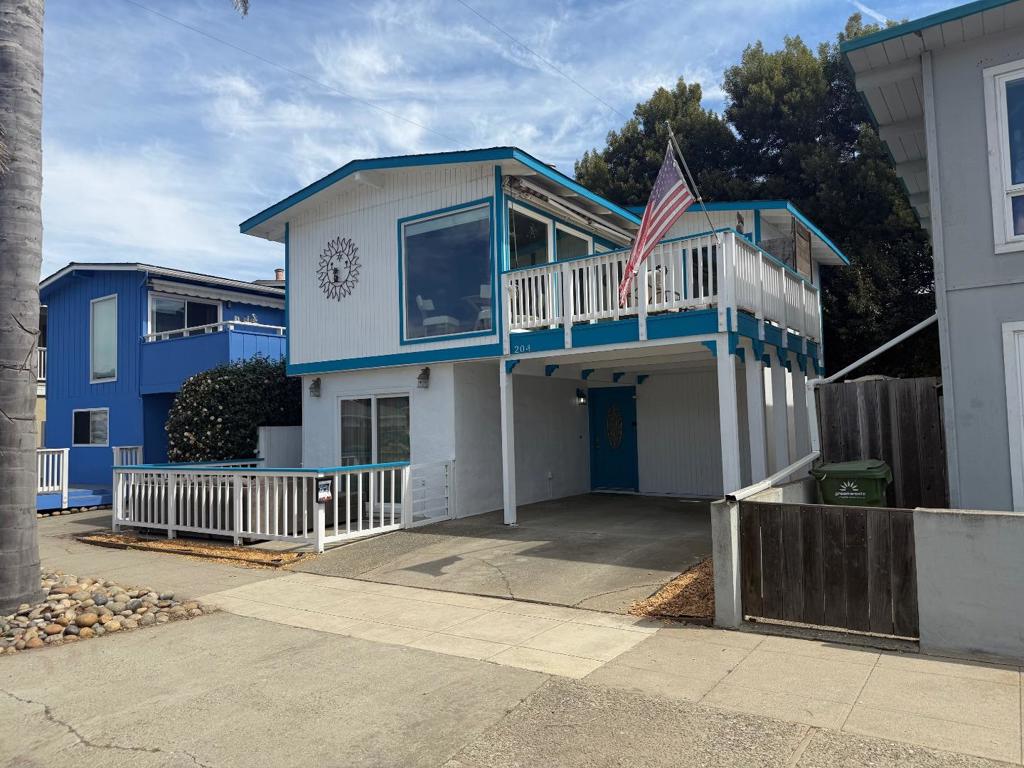 204 Aptos Beach Drive Property Photo 1