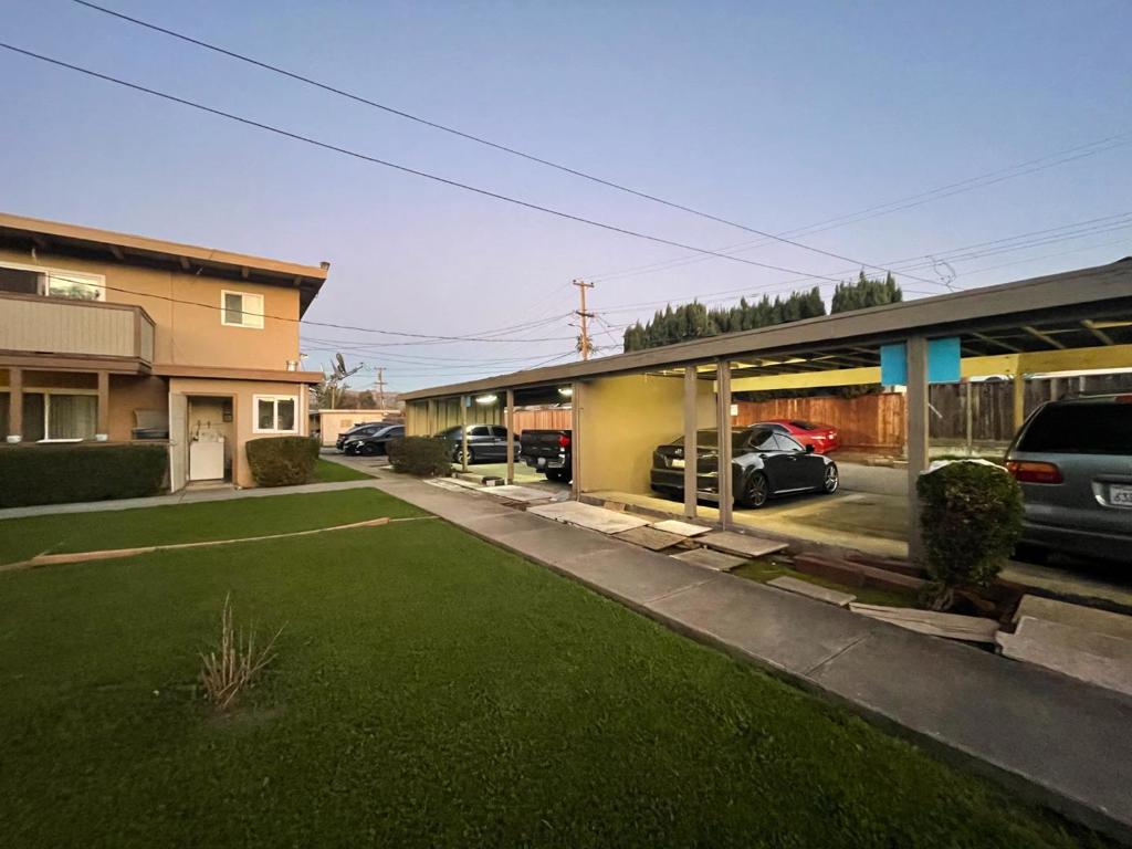 464 Lewis Road Property Photo 4