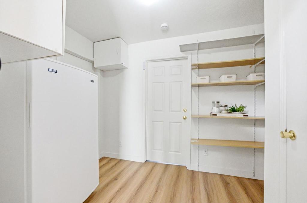 755 Feller Avenue Property Photo 15