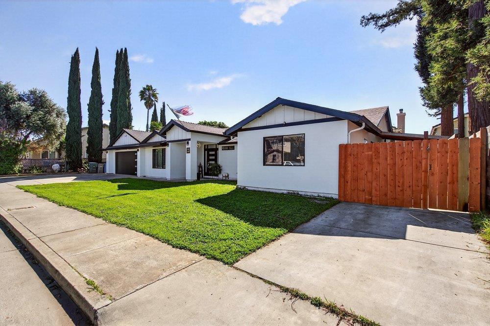 500 Ronan Avenue Property Photo 2