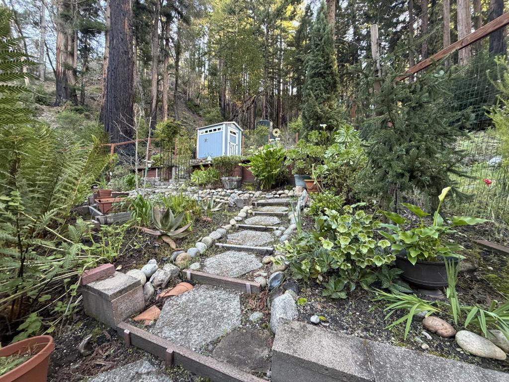 535 Burnside Property Photo 1