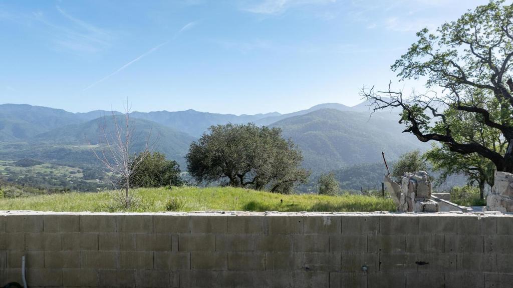 34994 Sky Ranch Road Property Photo 1