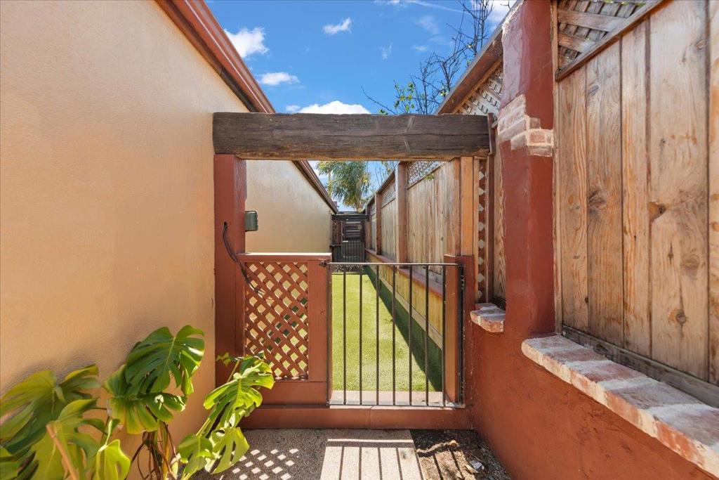 1637 Del Monte Boulevard B Property Photo 20