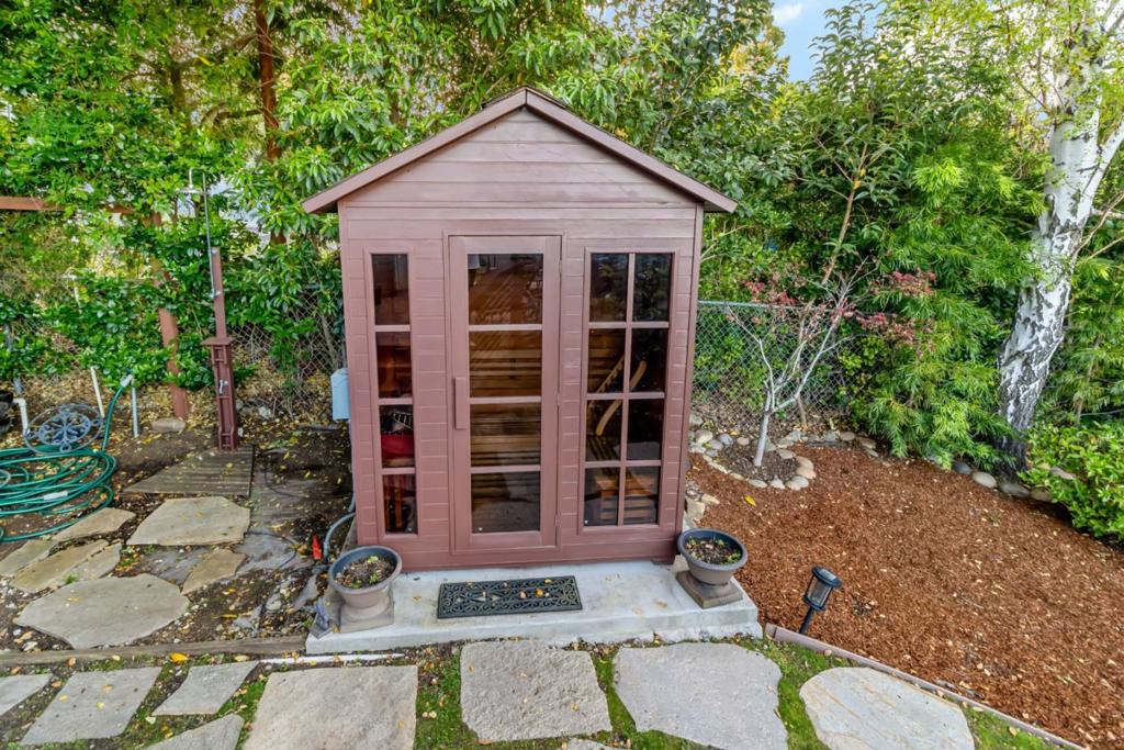 720 Temescal Way Property Photo 63