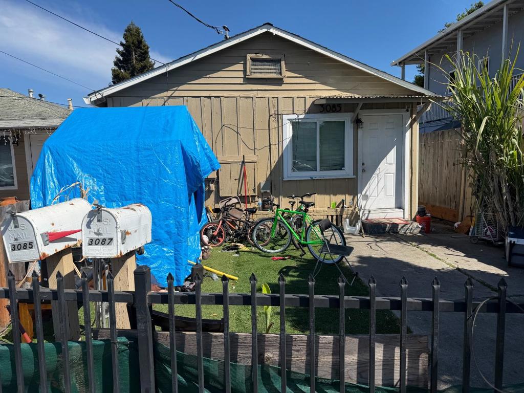 3085 William Avenue Property Photo 1