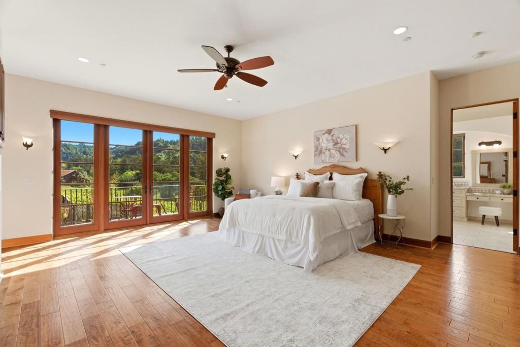 220 Falcon Property Photo 37