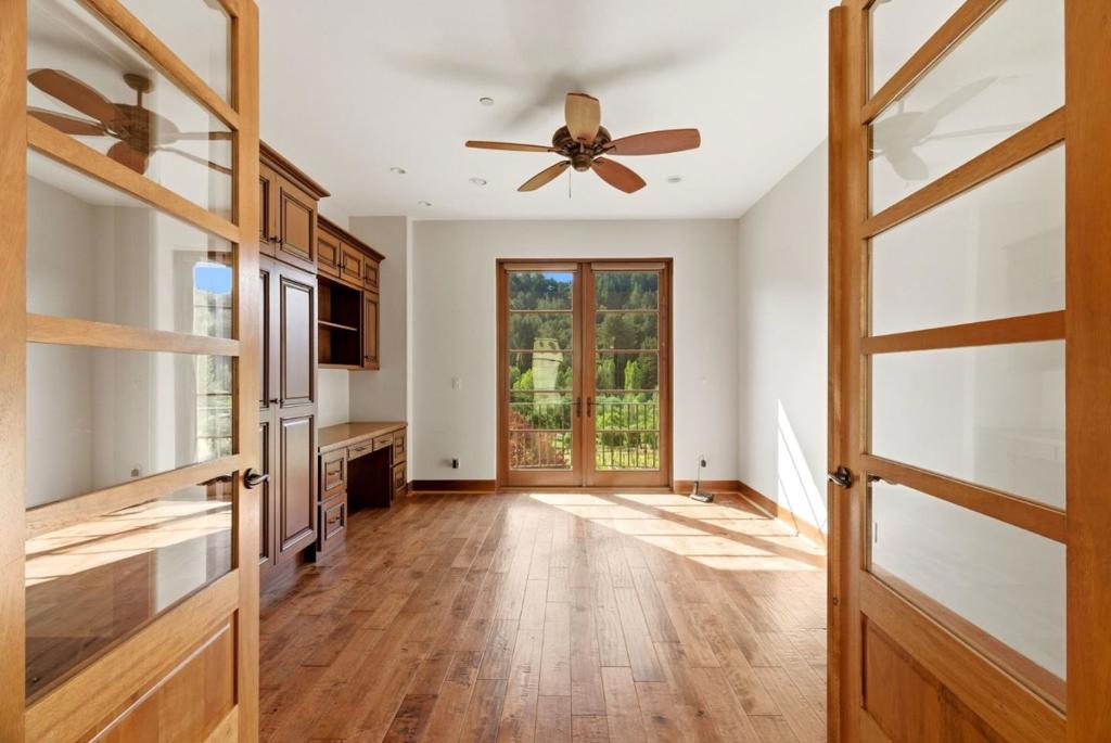 220 Falcon Property Photo 50