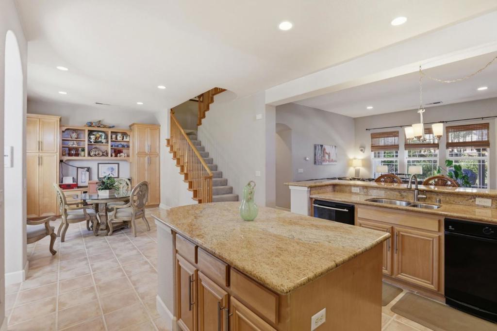 7521 Troon Court Property Photo 12
